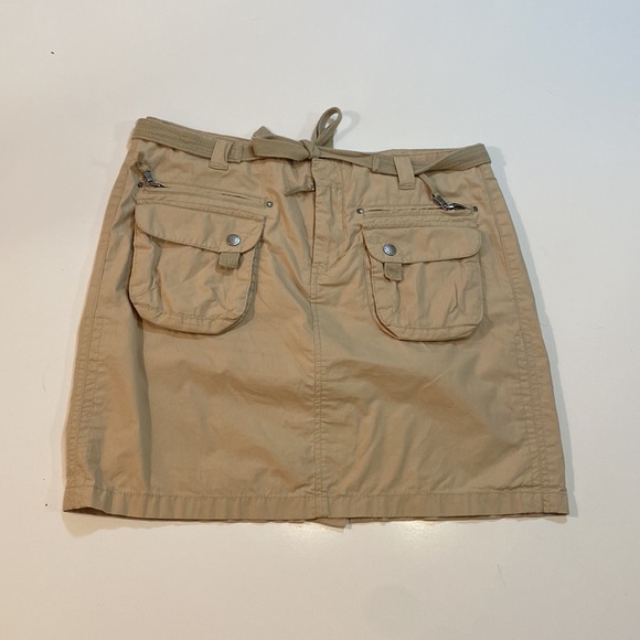 Tommy Hilfiger skirt - Picture 1 of 7